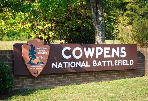 Cowpens battlefield - The battlefield grounds are open from dawn to dusk. The Visitor Center is open from 9AM to 5PM daily except Thanksgiving, Christmas and New Year’s Days. Onto Gaffney. Cowpens, SC is an historic site on a Revolutionary War Road Trip on US Route 221 from Cowpens, SC to Augusta, GA.